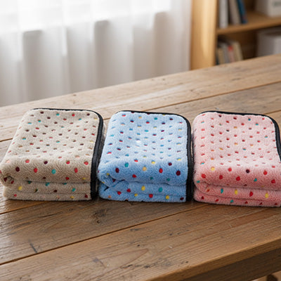 couverture pour chien polaire beige bleue et rose