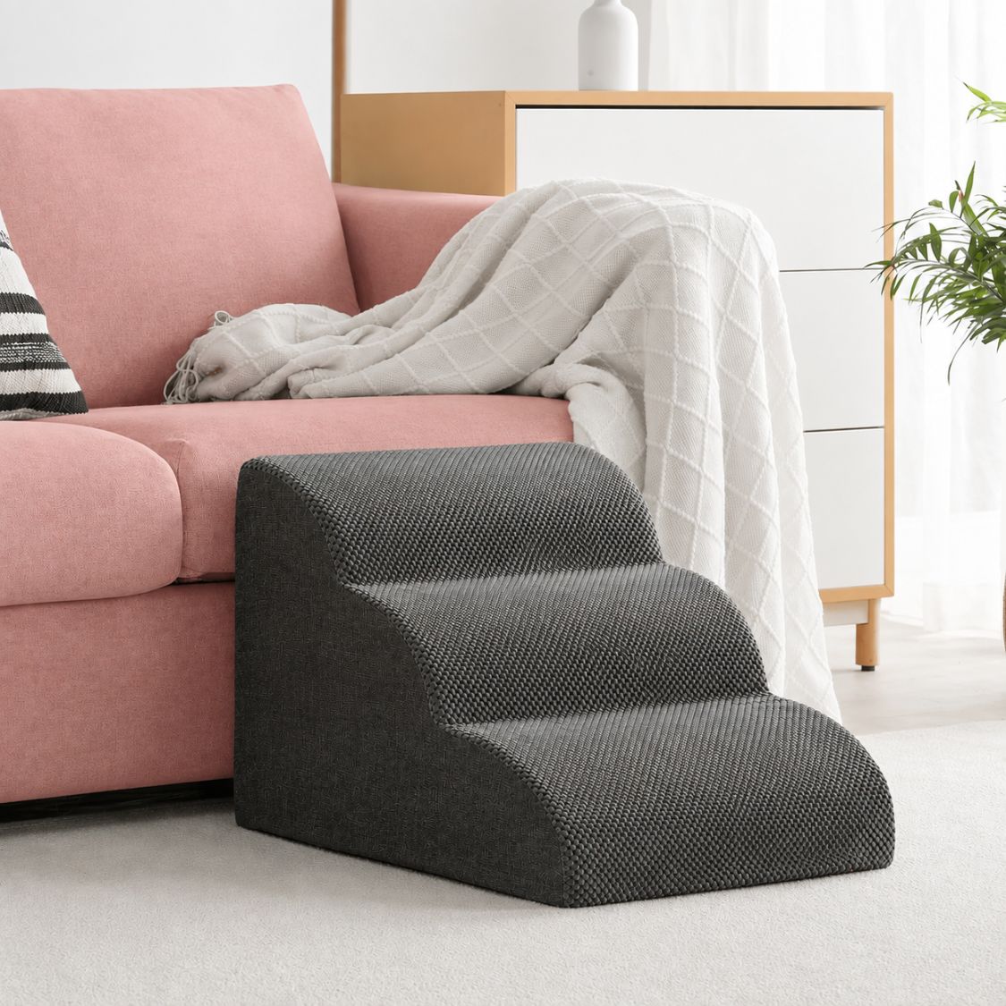 escalier pour chien gris mousse canape rose