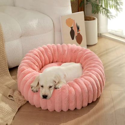 panier pour chien rose peluche chiot endormi confort
