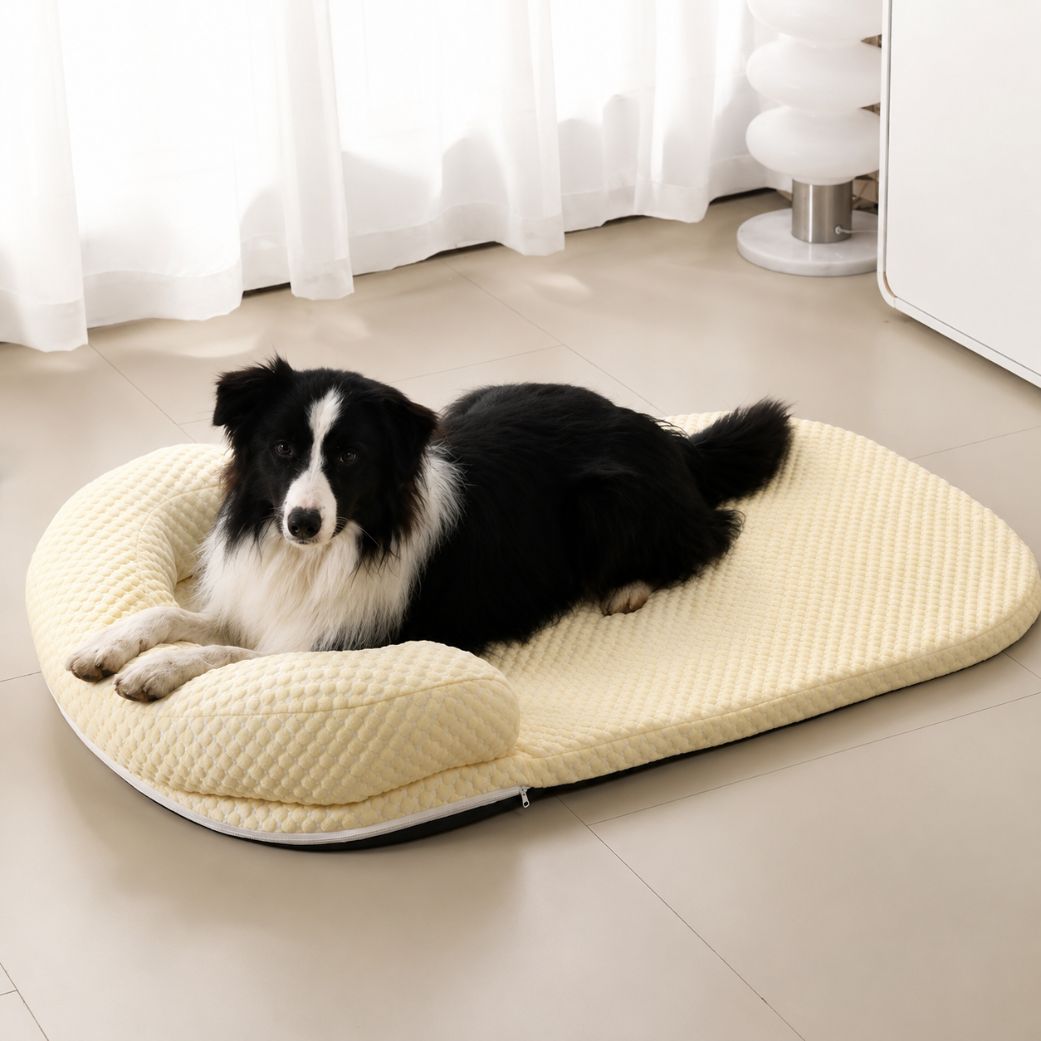 tapis rafraichissant chien appui tête jaune doux