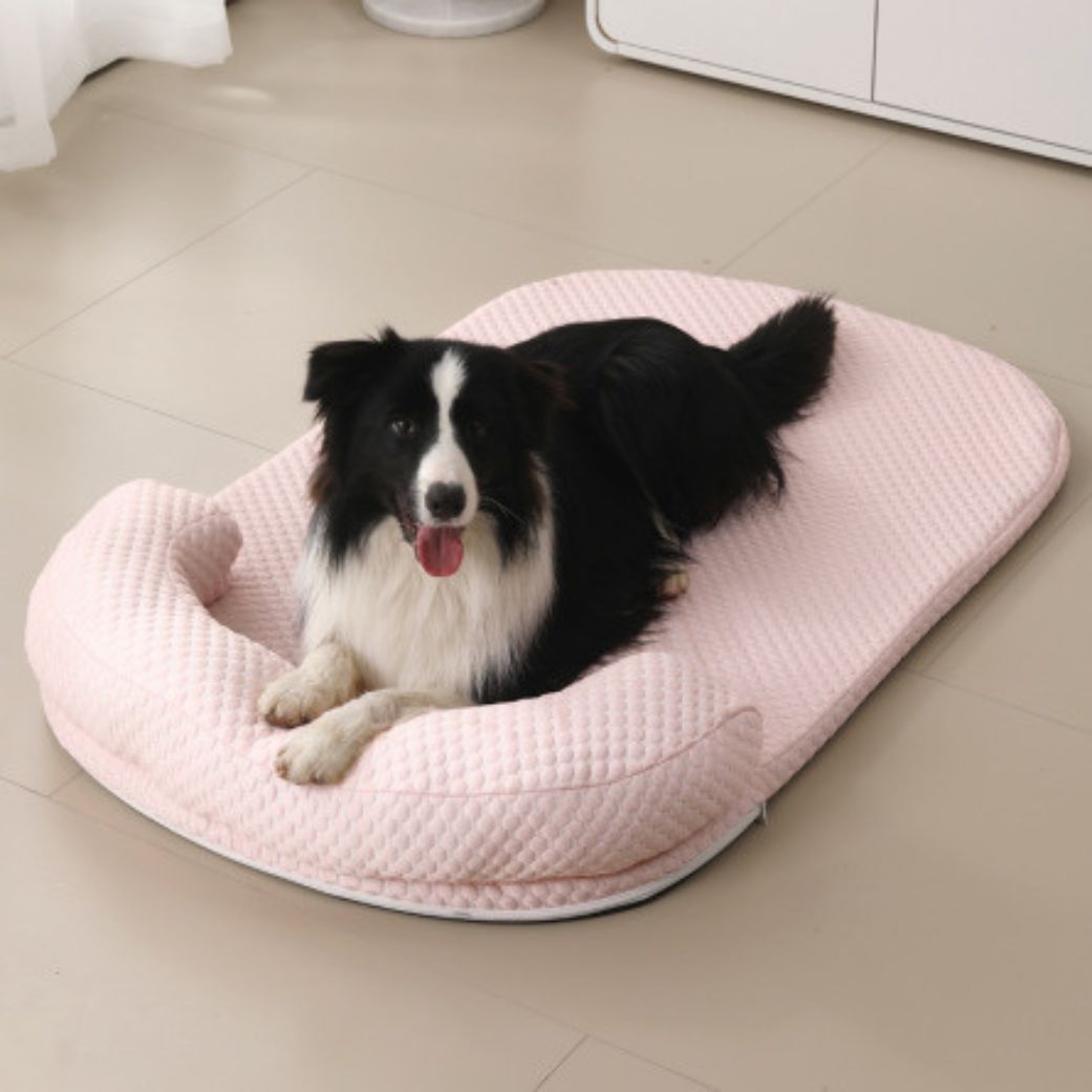 tapis rafraichissant chien ergonomique lavable rose